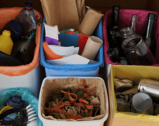 Как сортируют и перерабатывают мусор в Харькове