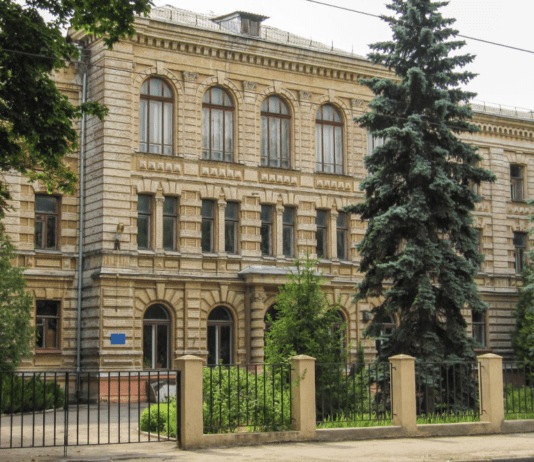 Харьковский музей природы: от динозавров до современных животных