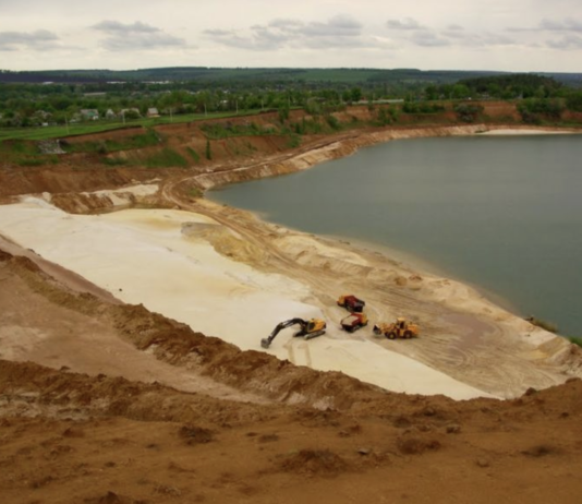 Харьковский песчаный карьер