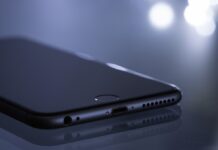 Не вмикається iPhone. Що робити?