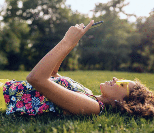 Смартфоны в Харькове: как выбрать технику с учетом влияния на окружающую среду